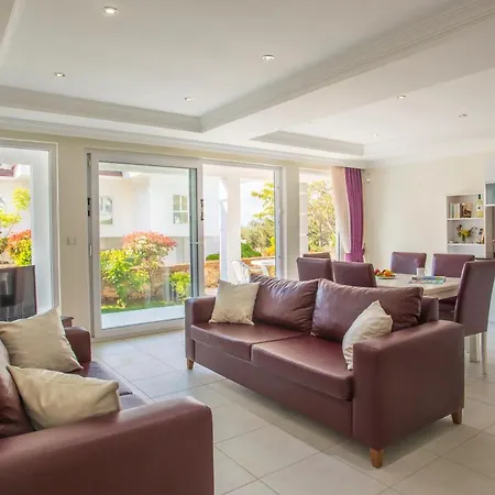 Appartamento Orka Royal Hills D3 *